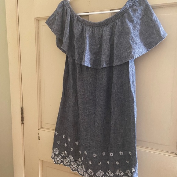 Old Navy off the shoulder dress - Picture 1 of 4
